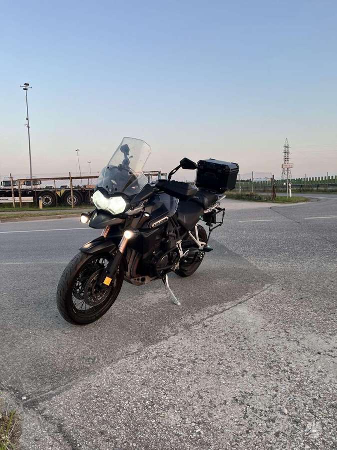 Triumph Tiger 1215cc, эндуро / adventure