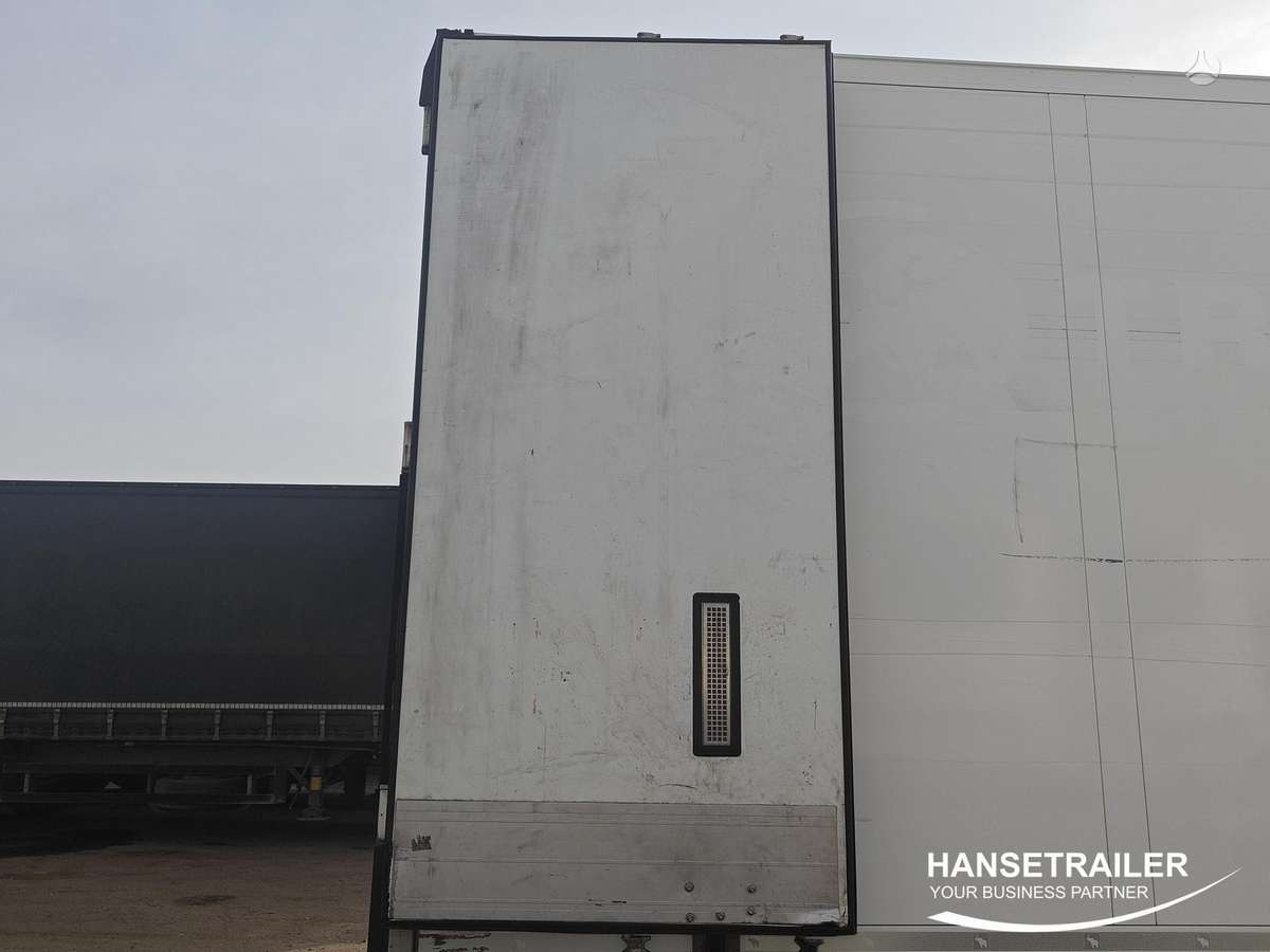 Schmitz SKO 24 Double deck Doppelstock, refrigerated