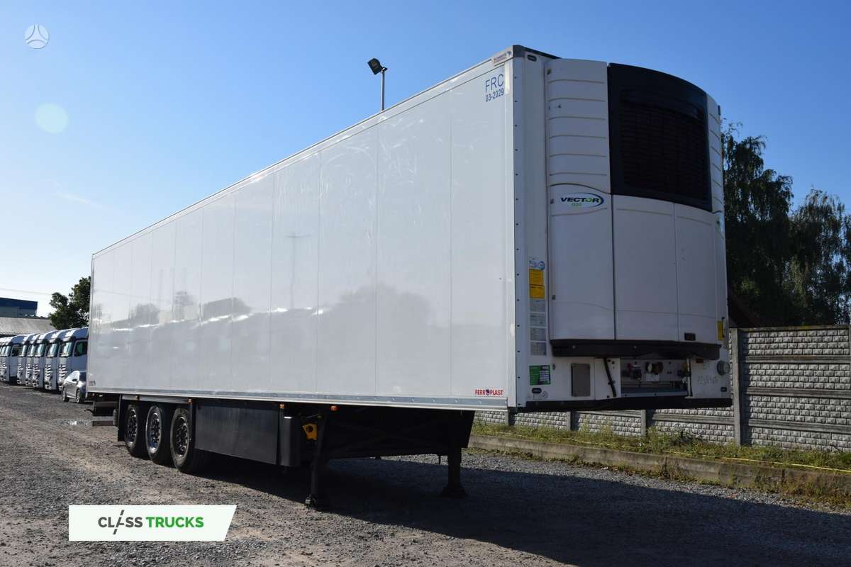 Schmitz SKO FP 60 Carrier Vector 1550, refrigerated