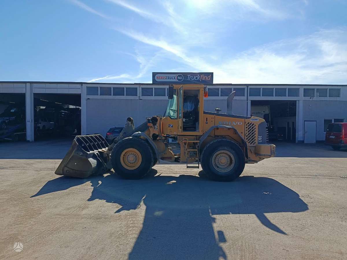 Volvo L70E, фронтальные погрузчики