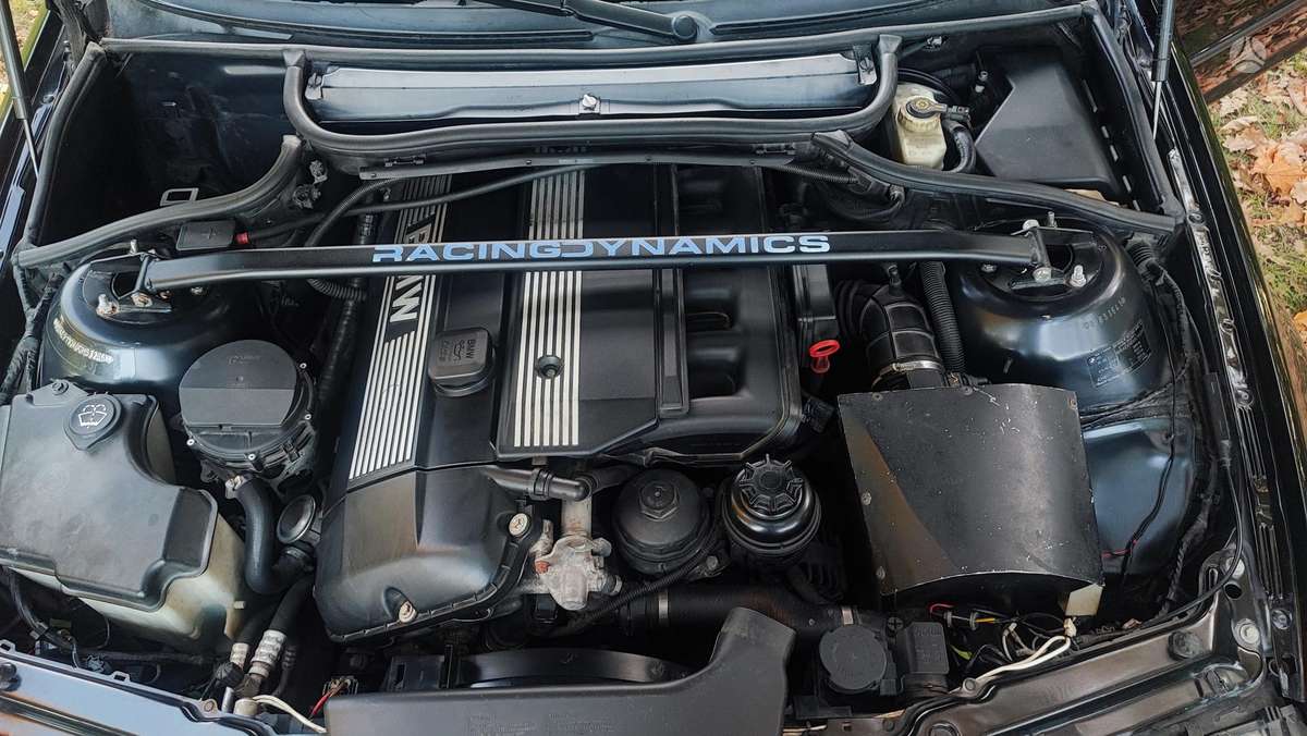 BMW 320, 2.2 l., Седан