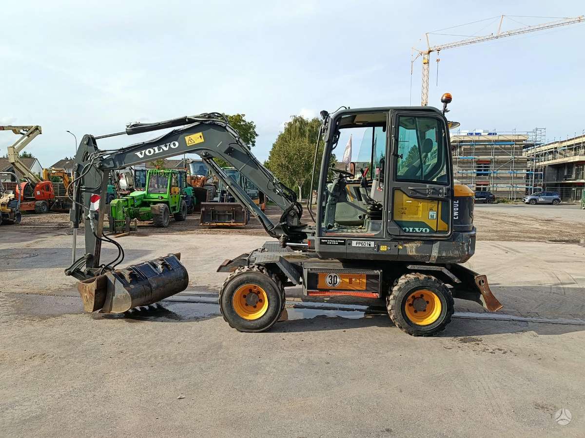 Volvo E60E, excavator