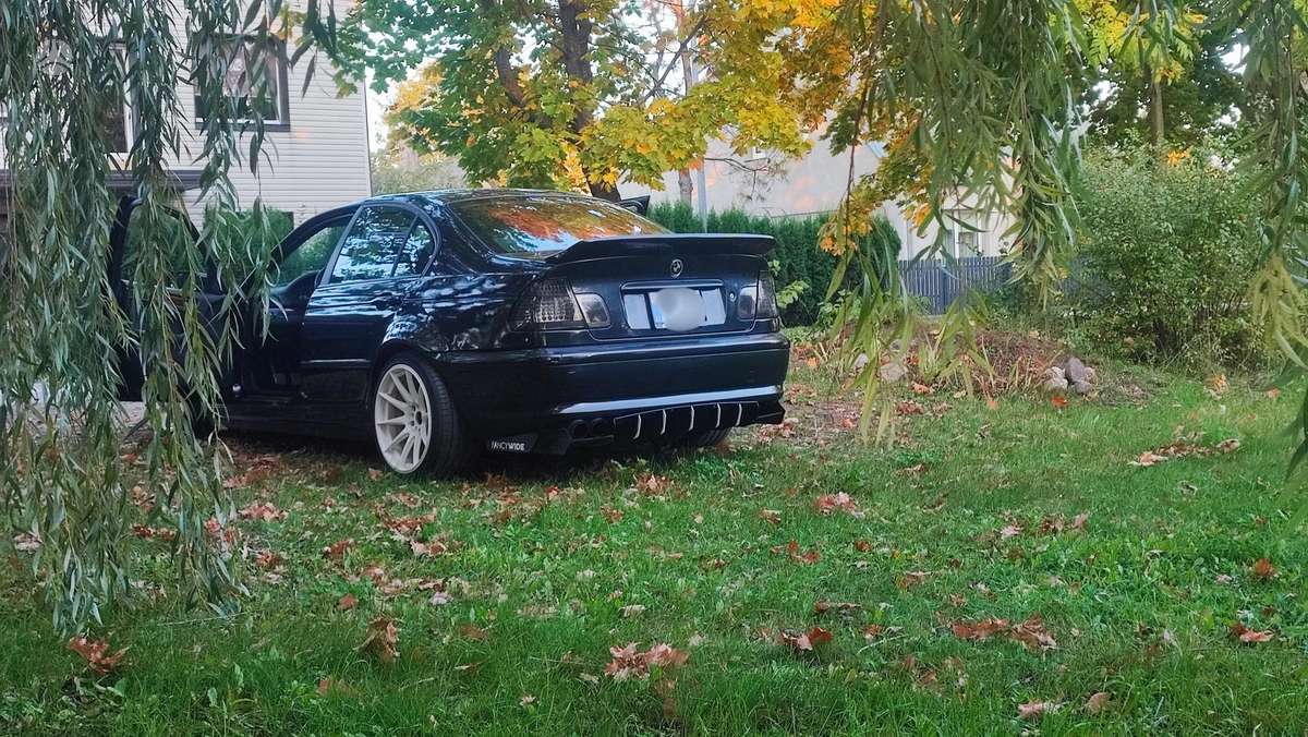 BMW 320, 2.2 l., Седан