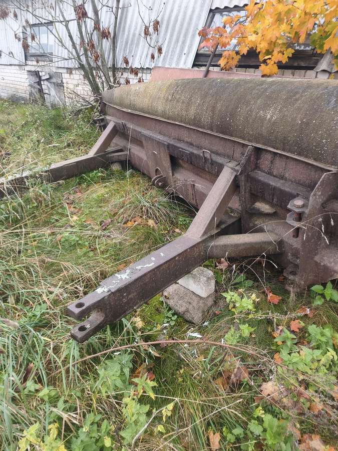 T 150, traktori