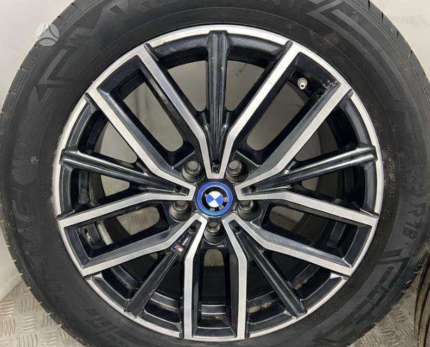 BMW IX1 R18, light alloy, R18