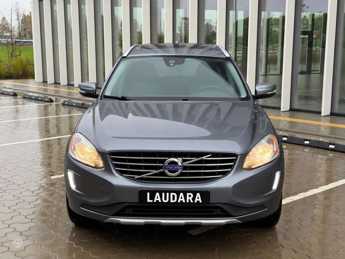 Volvo XC60, 2.0 l., off-road / crossover