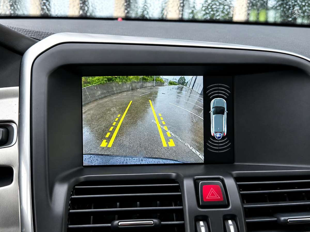 Volvo XC60, 2.0 l., Внедорожник / Кроссовер