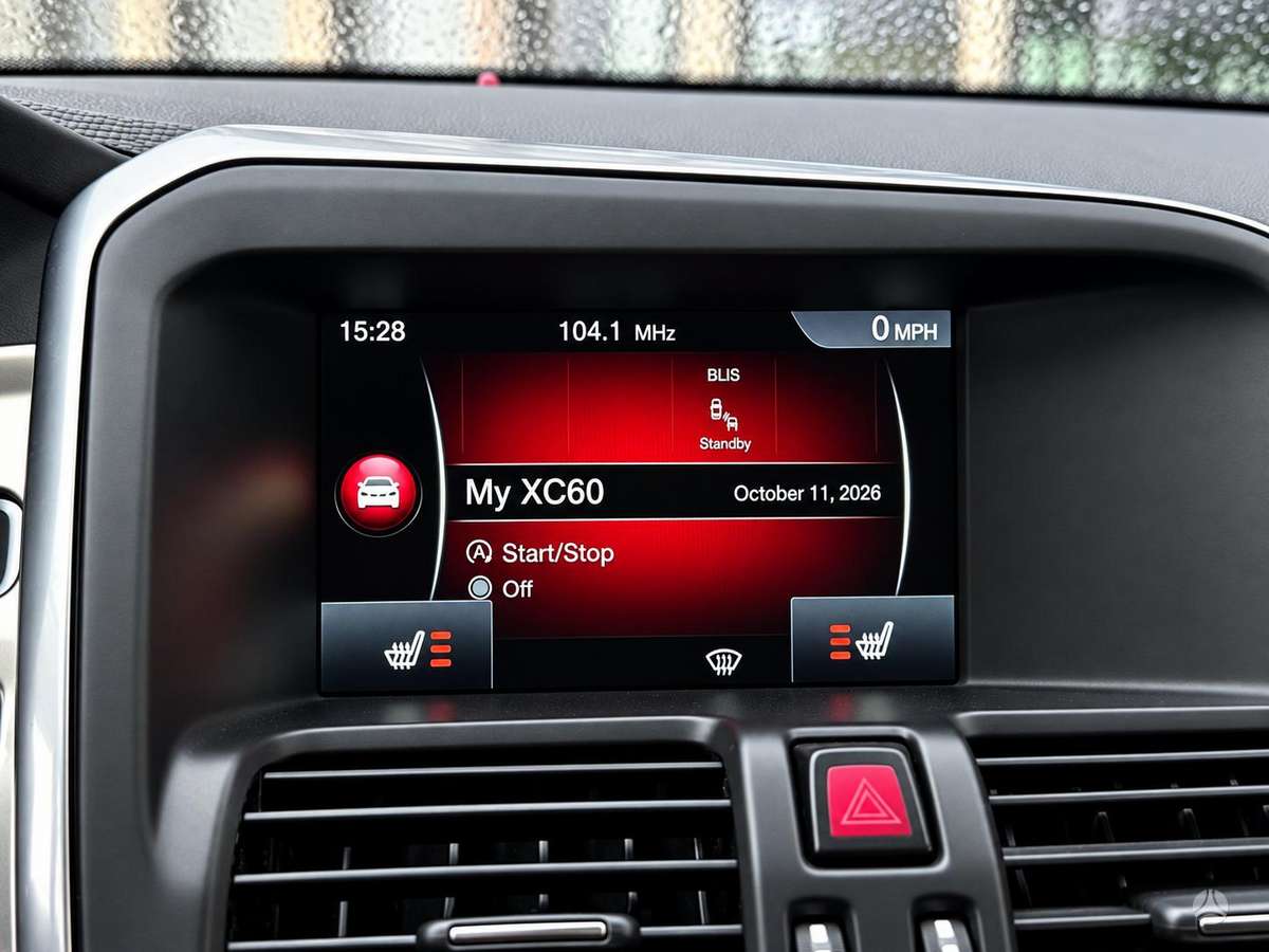 Volvo XC60, 2.0 l., off-road / crossover