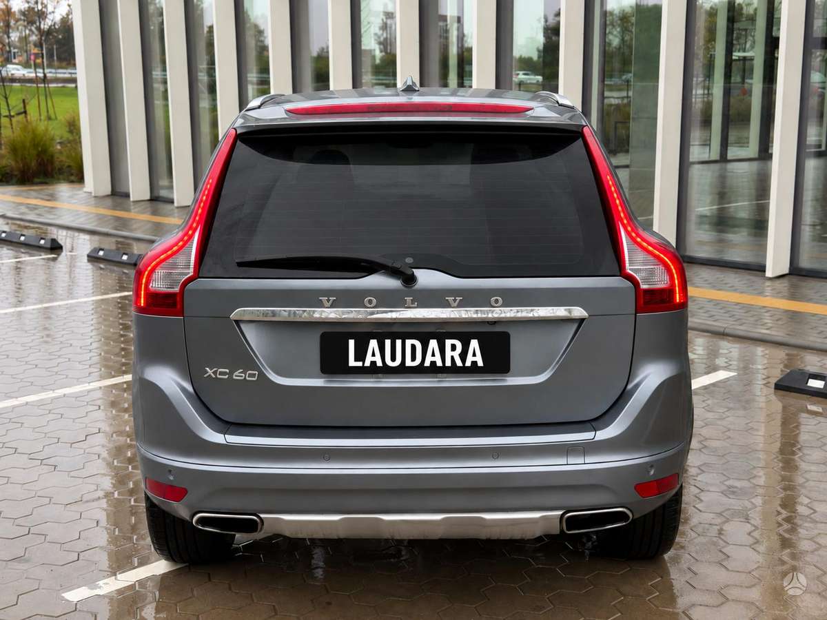 Volvo XC60, 2.0 l., off-road / crossover