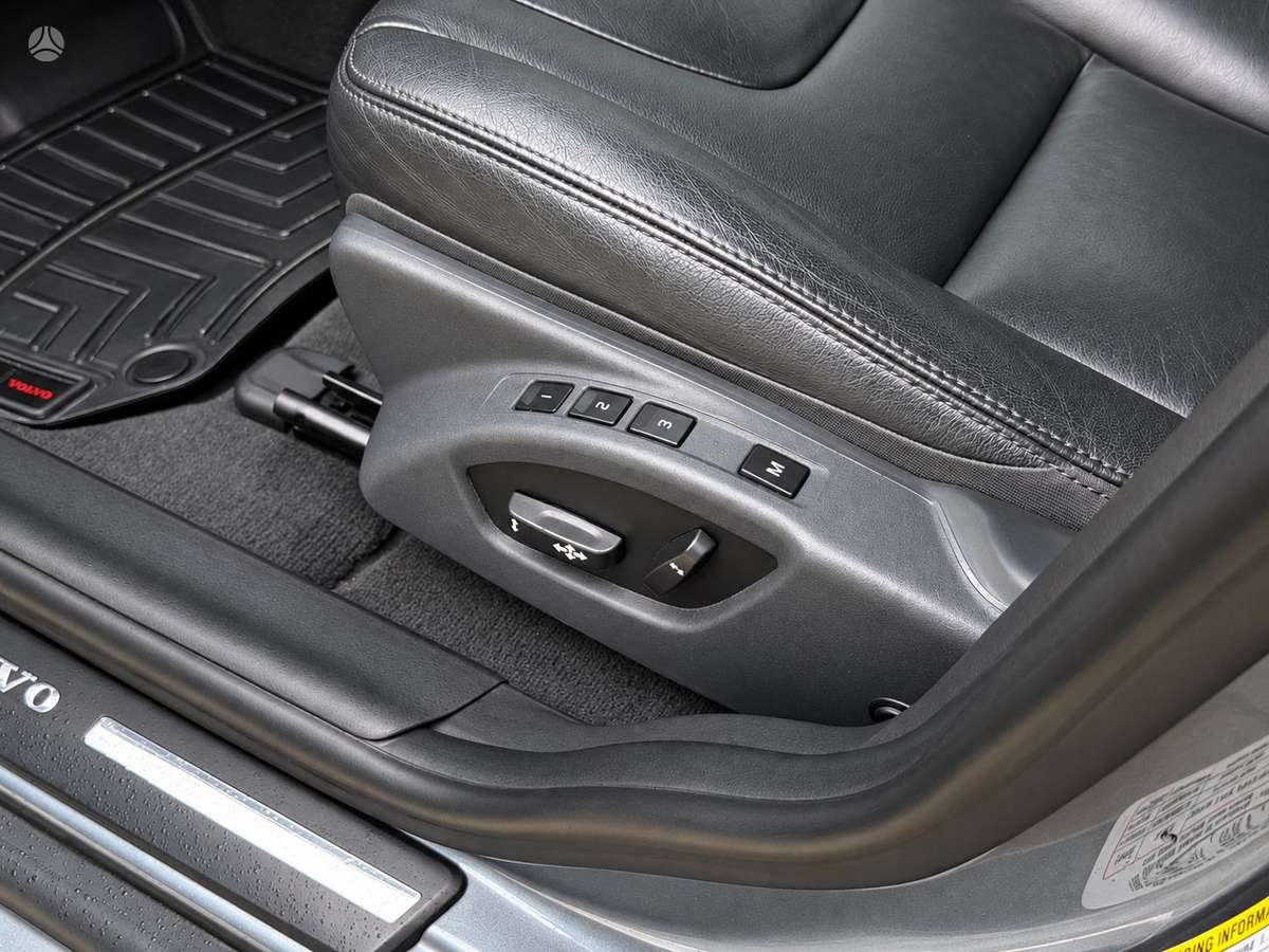 Volvo XC60, 2.0 l., Внедорожник / Кроссовер