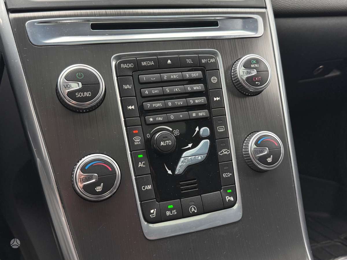 Volvo XC60, 2.0 l., Внедорожник / Кроссовер