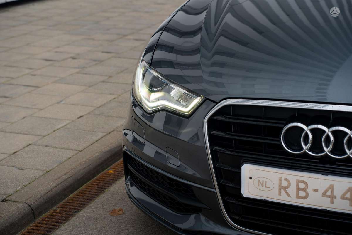 Audi A6, 2.0 l., universalas