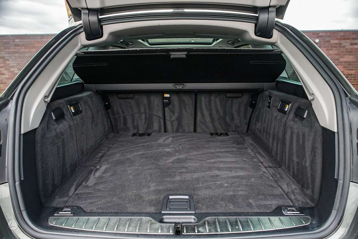 BMW 520, 2.0 l., Универсал