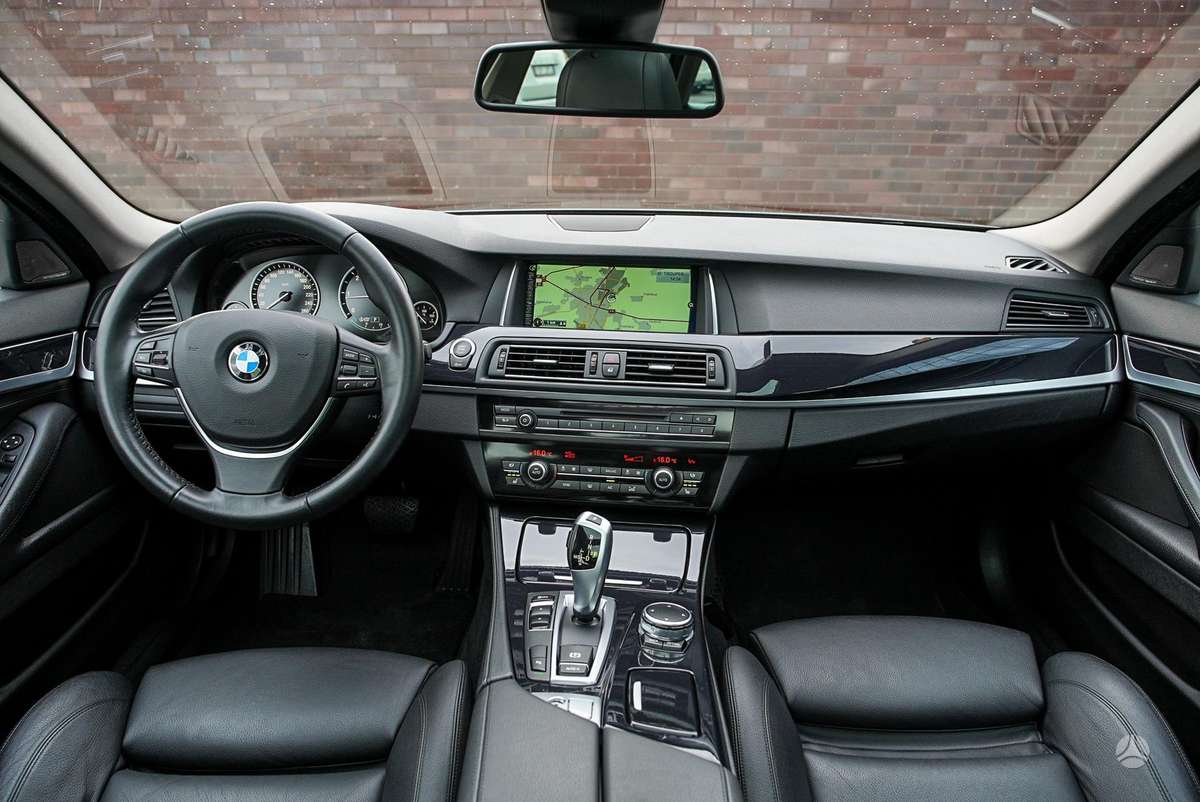 BMW 520, 2.0 l., wagon