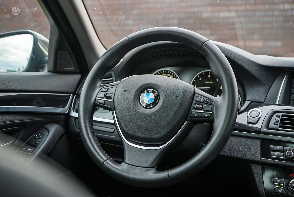BMW 520, 2.0 l., Универсал