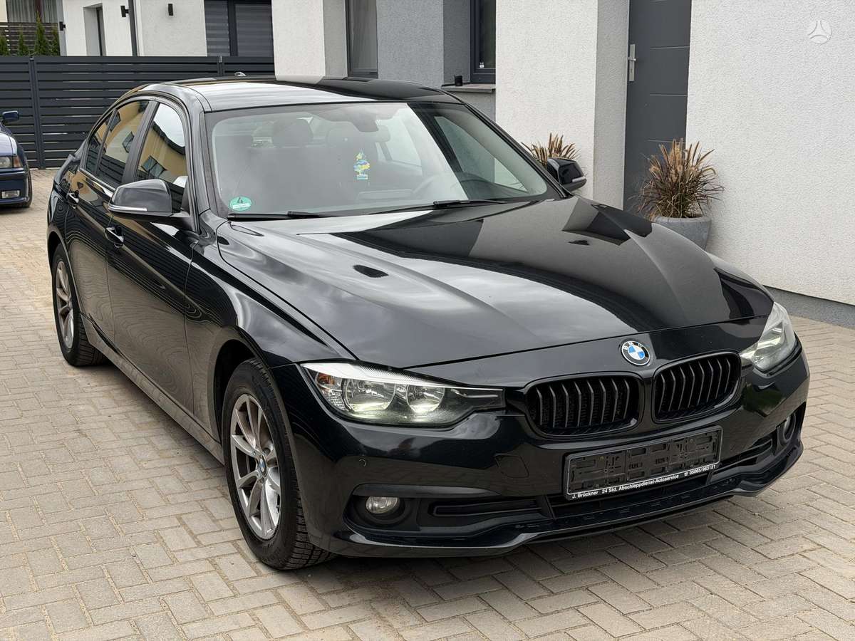 BMW 316, Седан