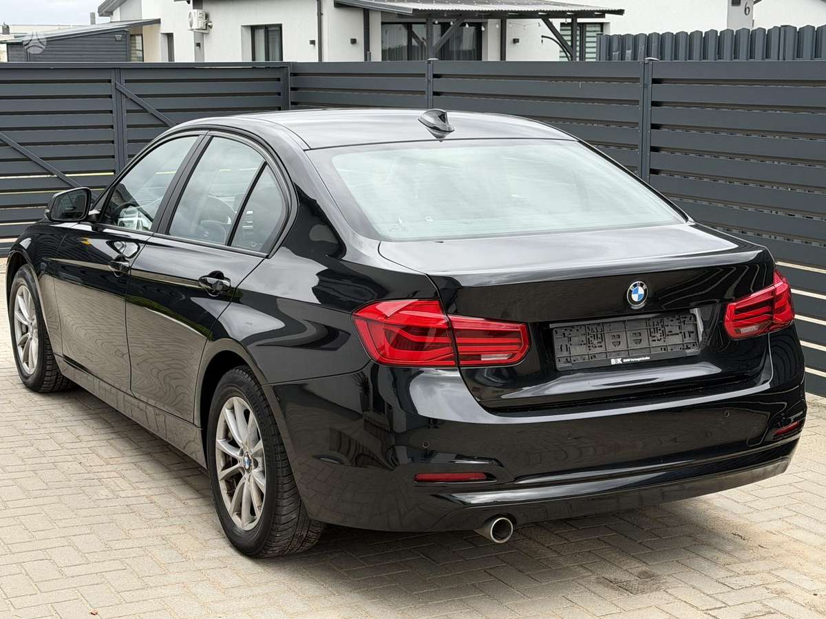 BMW 316, Седан