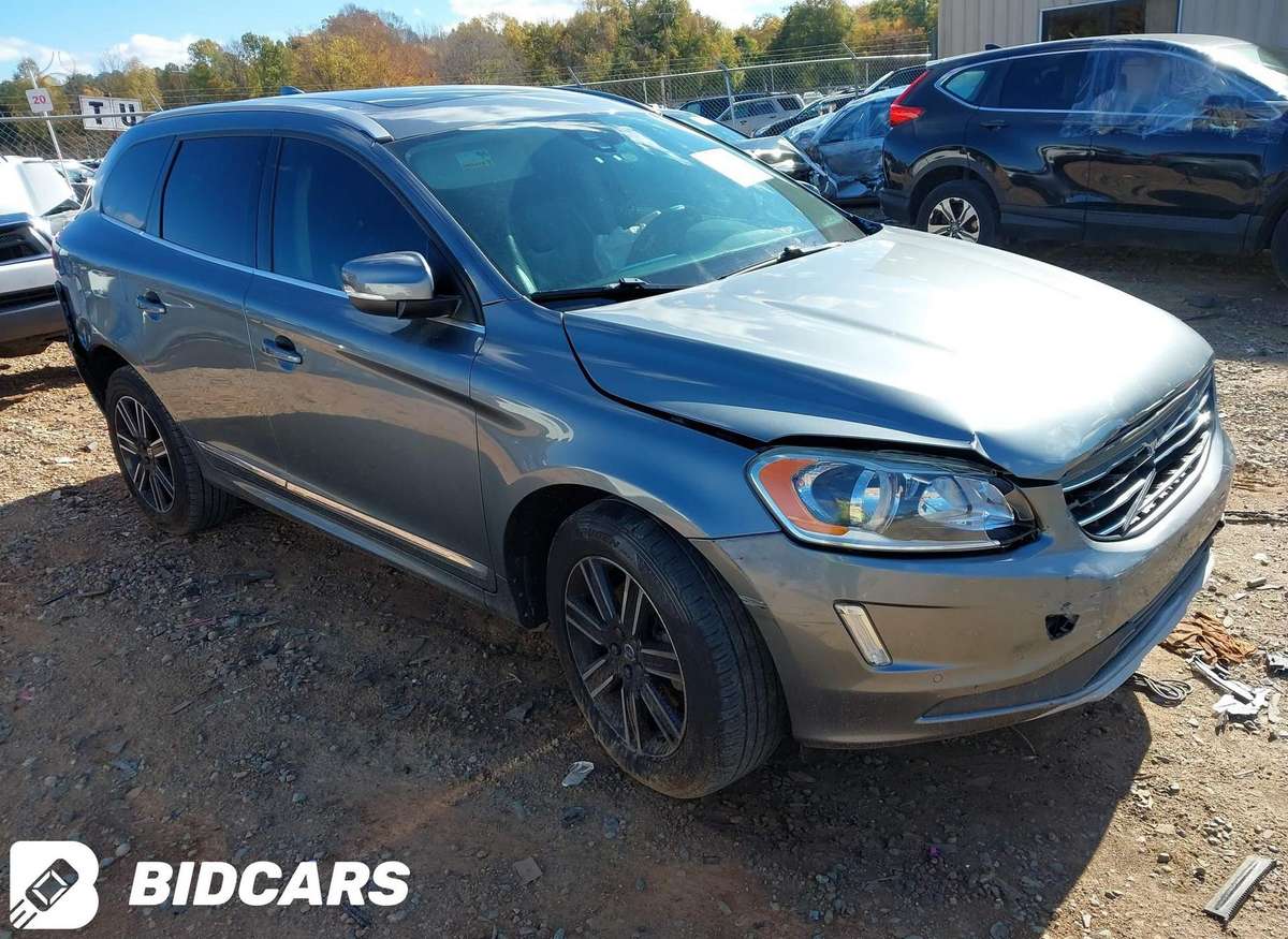 Volvo XC60, 2.0 l., off-road / crossover