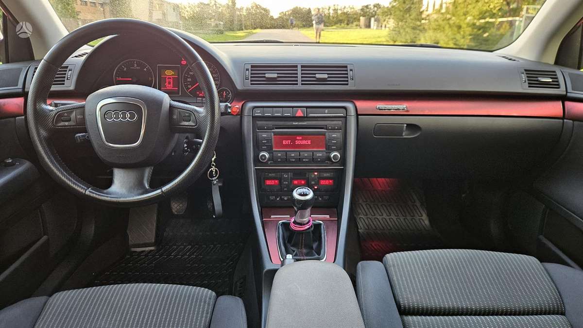 Audi A4, 2.0 l., universalas