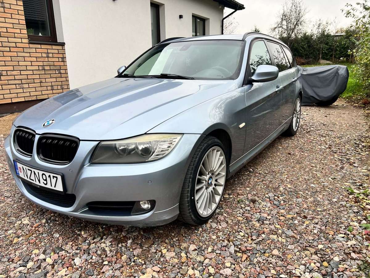 BMW 320, 2.0 l., wagon