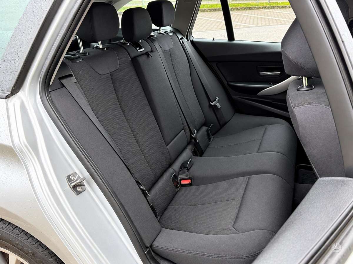 BMW 318, 2.0 l., wagon
