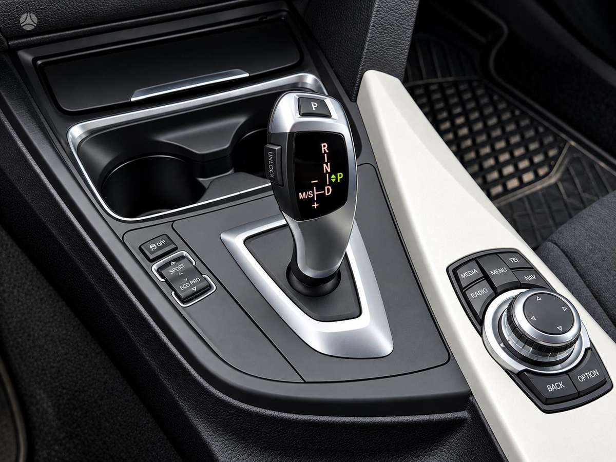 BMW 318, 2.0 l., Универсал