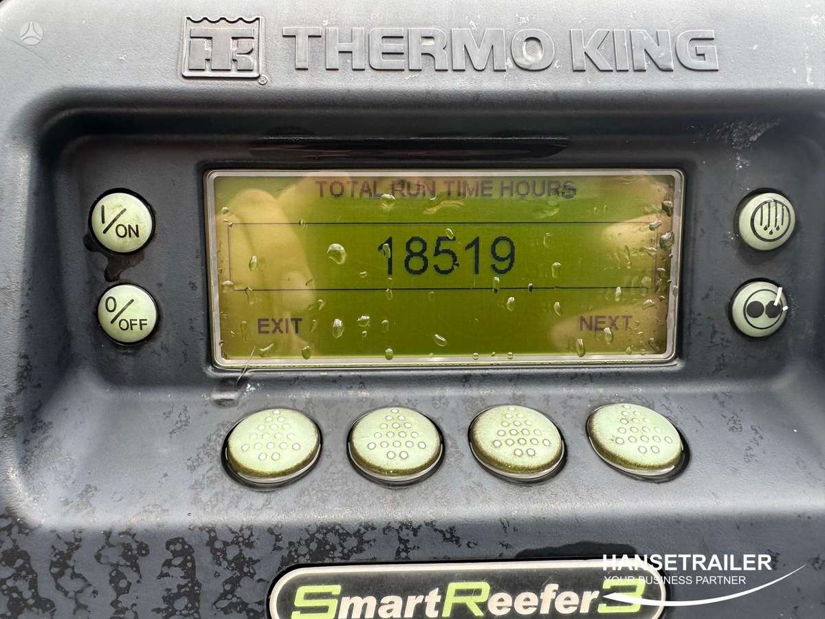Schmitz SKO 24, refrigerated