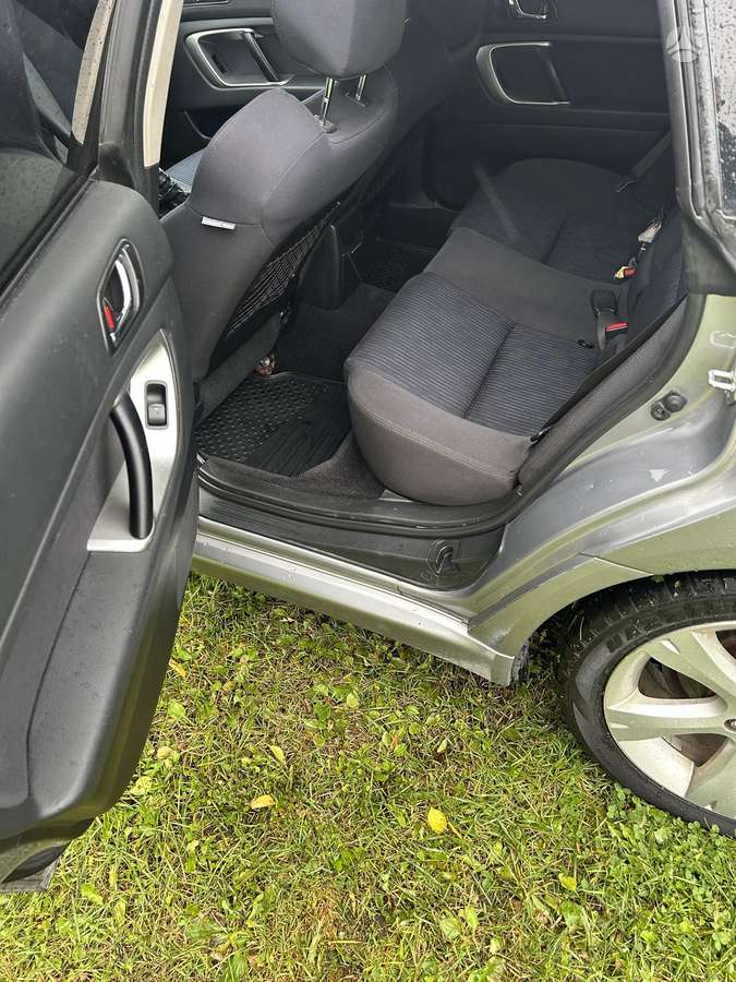 Subaru Legacy, 2.0 l., Универсал