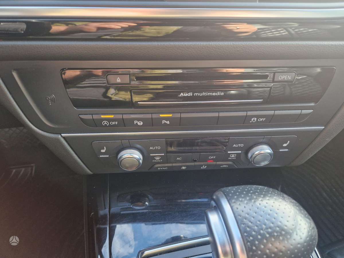 Audi A6, 3.0 l., universalas