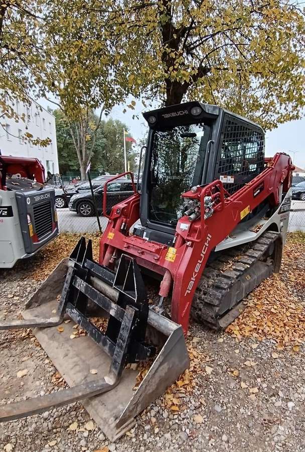 Takeuchi TL10V2 DEMO, mini loaders