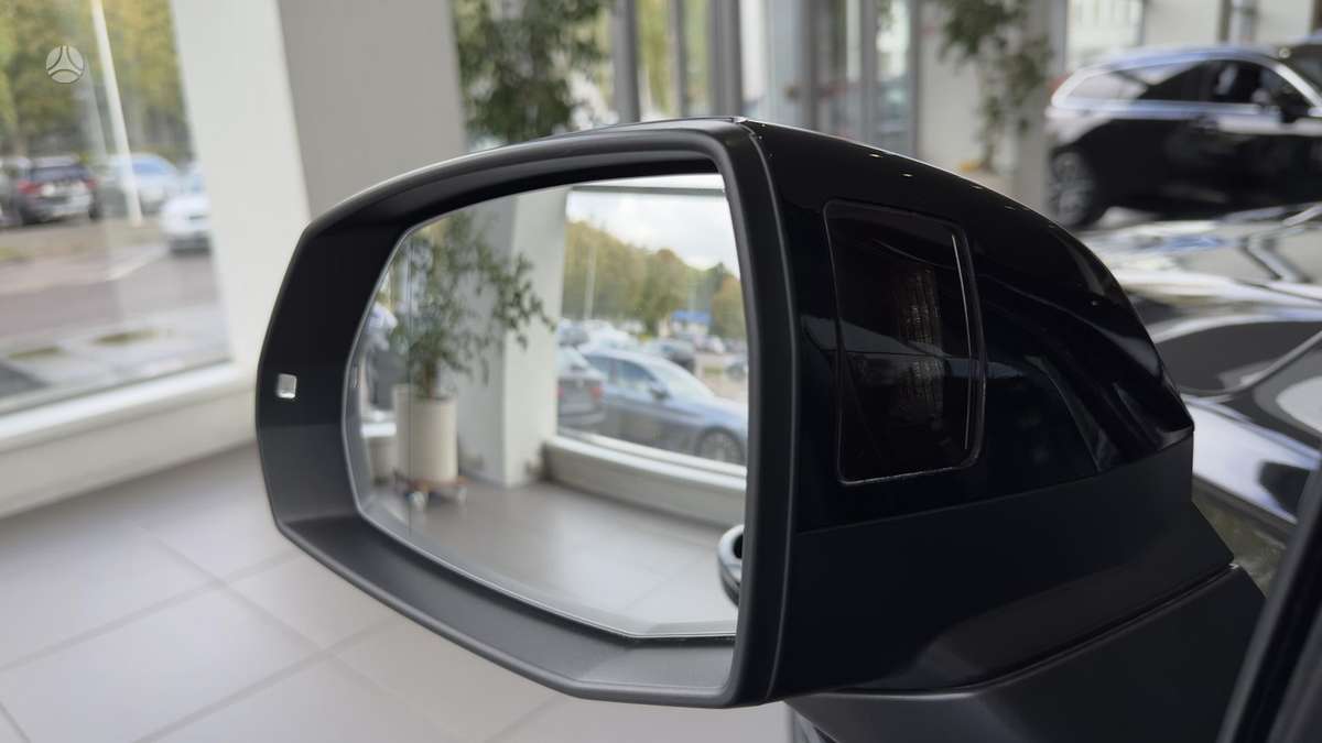 Audi Q7, 3.0 l., off-road / crossover