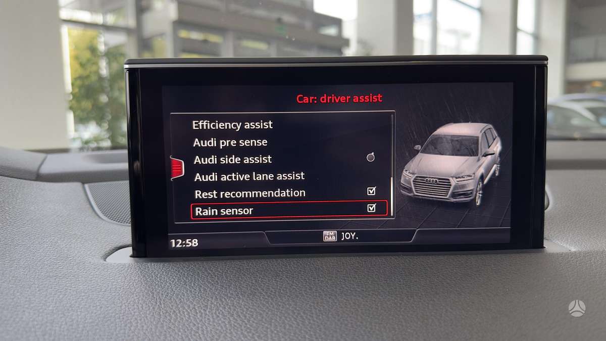 Audi Q7, 3.0 l., off-road / crossover
