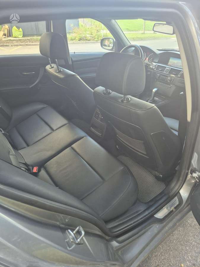 BMW 325, 3.0 l., wagon