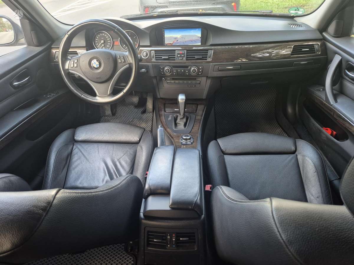 BMW 325, 3.0 l., wagon
