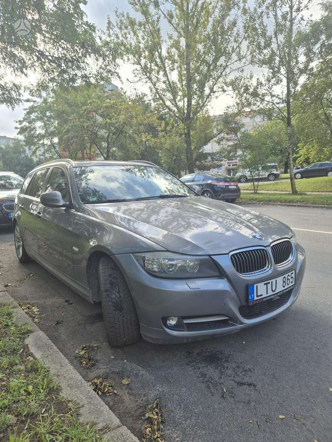 BMW 325, 3.0 l., wagon