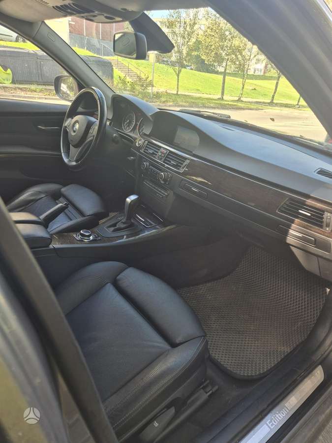 BMW 325, 3.0 l., Универсал