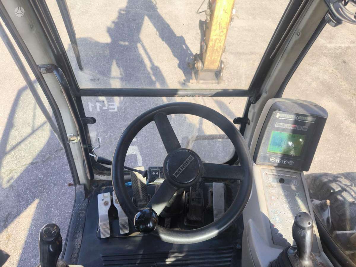 Liebherr A904C Litronic, ekskavatori