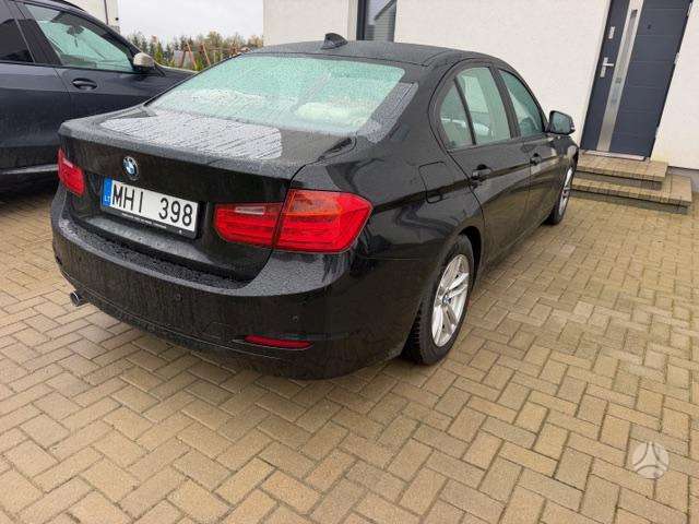 BMW 316, 2.0 l., Седан