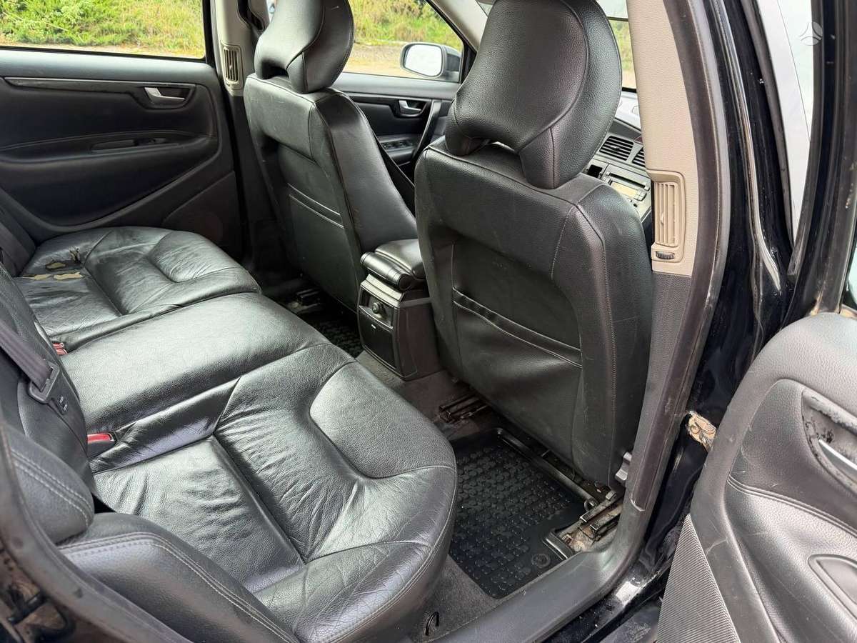 Volvo V70, 2.4 l., universalas