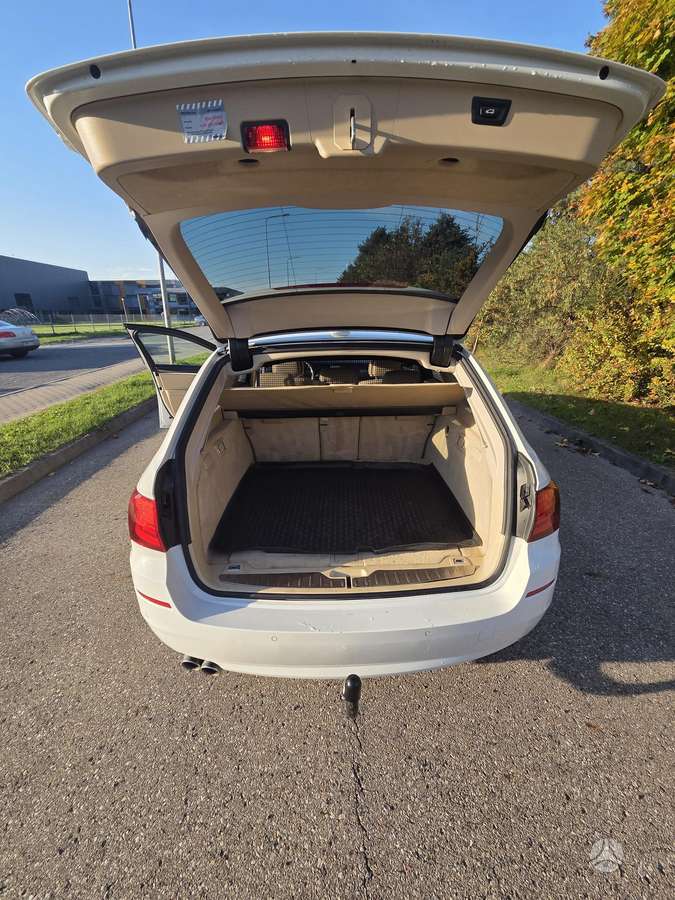 BMW 525, 2.0 l., Универсал