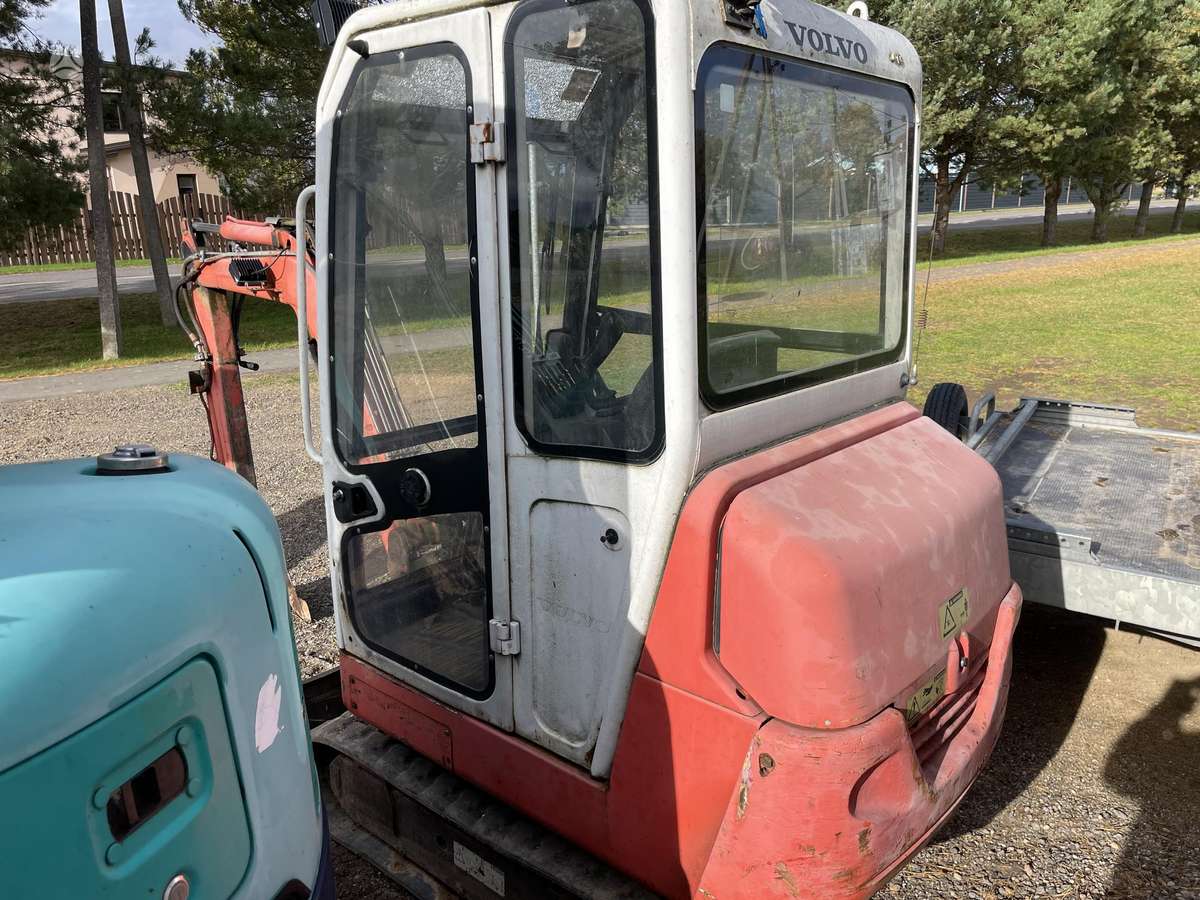 Volvo EC15B, mini ekskavatori