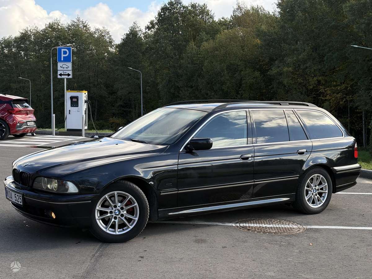 BMW 525, 2.5 l., universalas