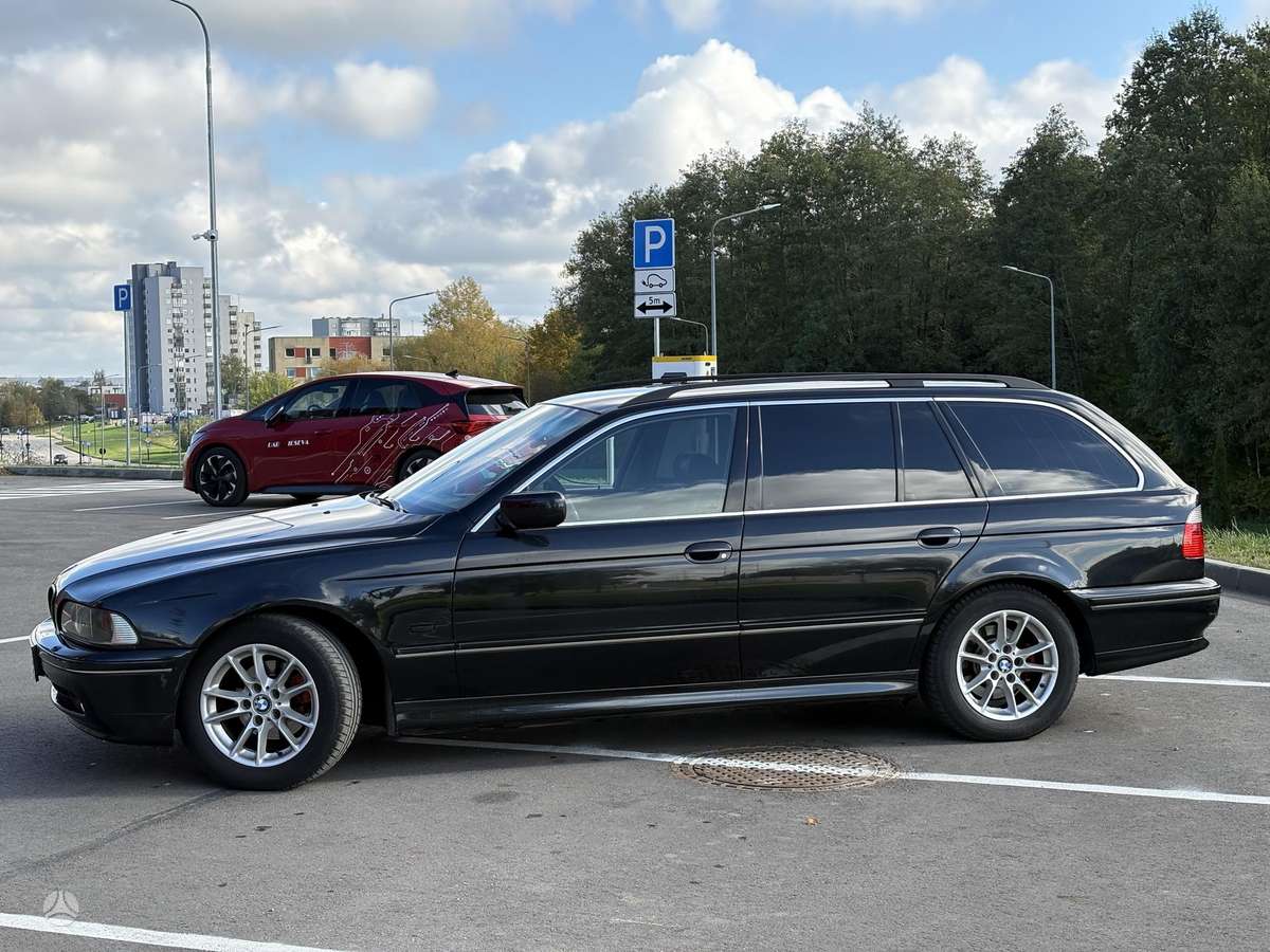 BMW 525, 2.5 l., universalas