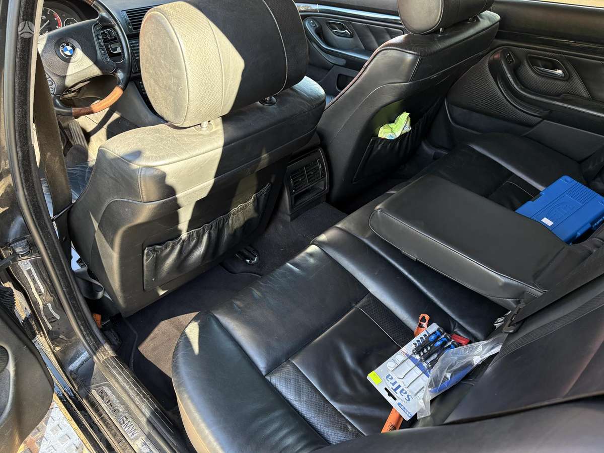 BMW 525, 2.5 l., universalas