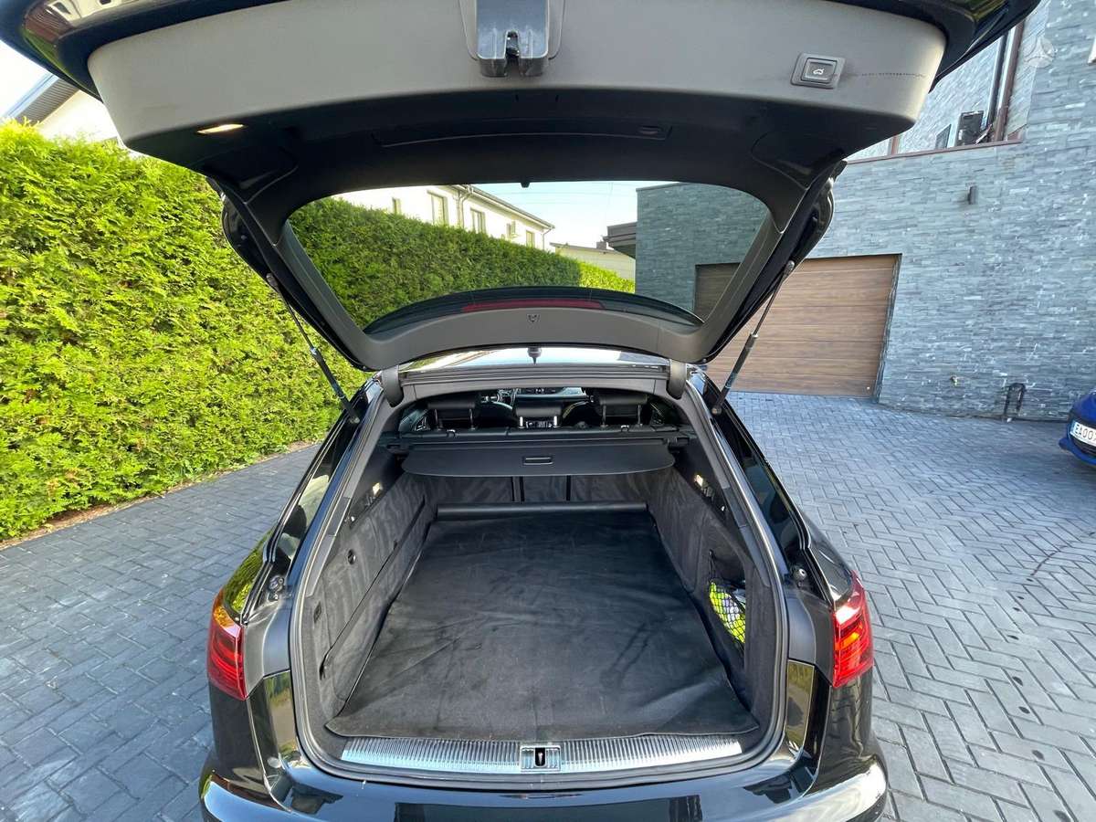 Audi A6 allroad, 3.0 l., wagon