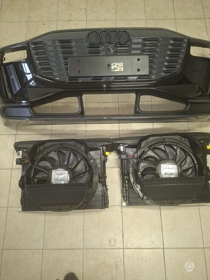 Audi Q6 e-tron body parts