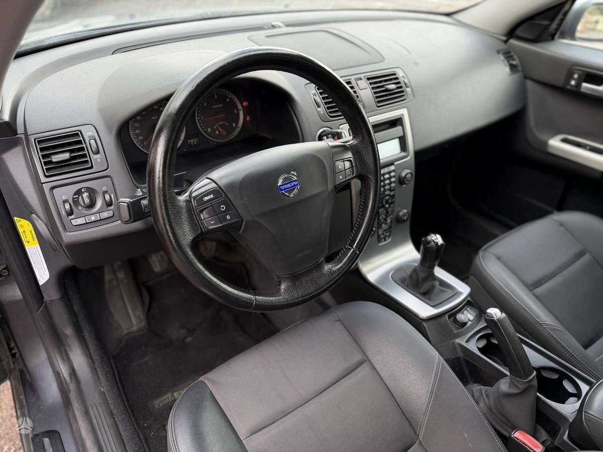 Volvo V50, 2.0 l., wagon