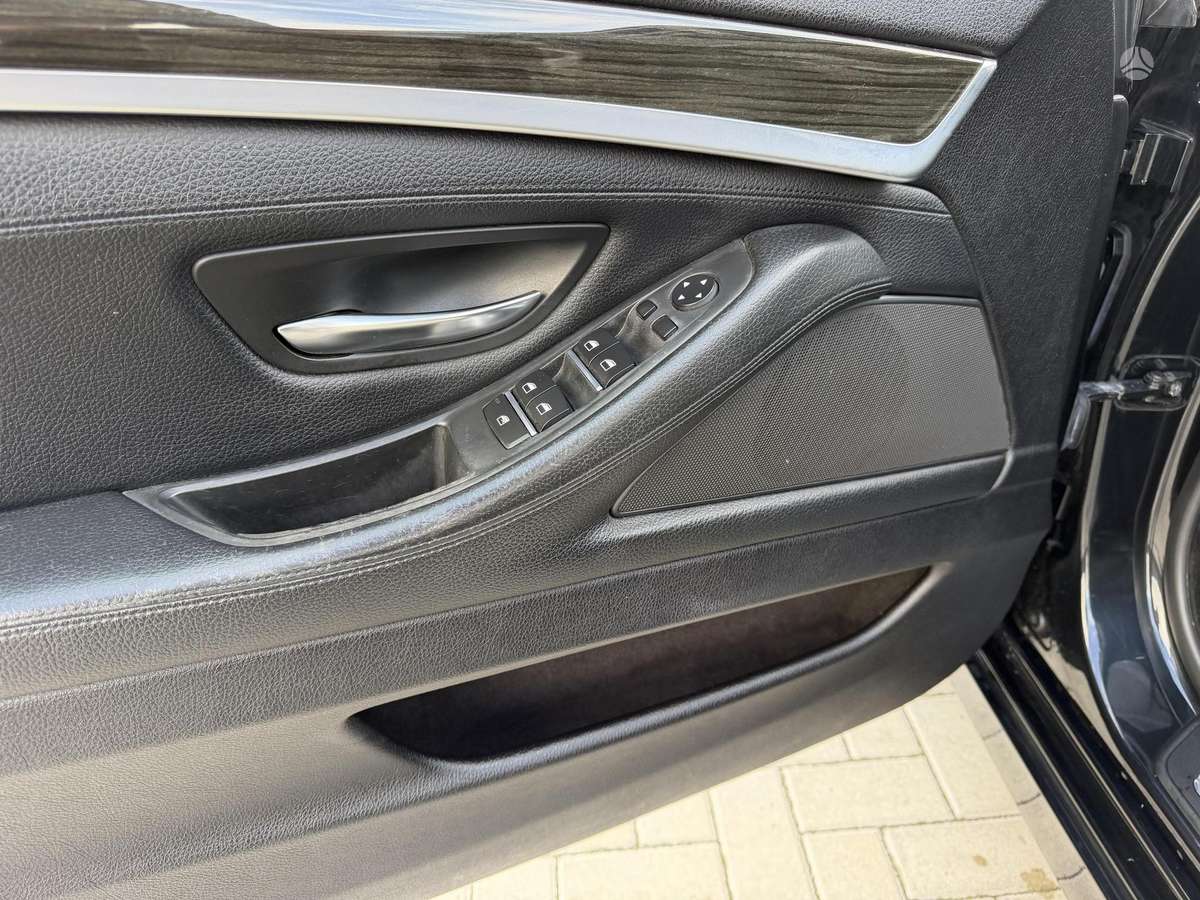 BMW 520, 2.0 l., Универсал