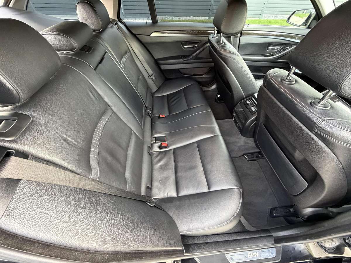 BMW 520, 2.0 l., Универсал