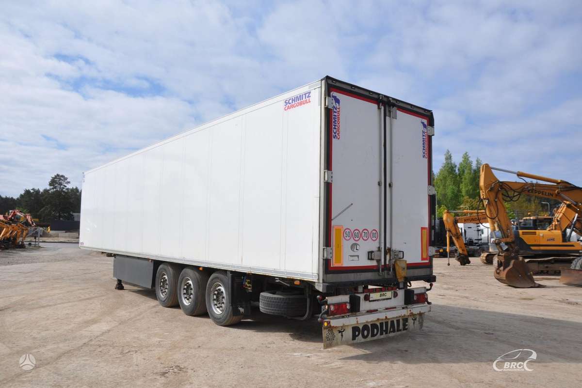Schmitz SKO 24 Carrier Vector 1550, refrigerated